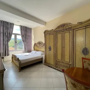  Hotel Latifi Albania
