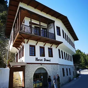  Bed & Breakfast Demaj Albania